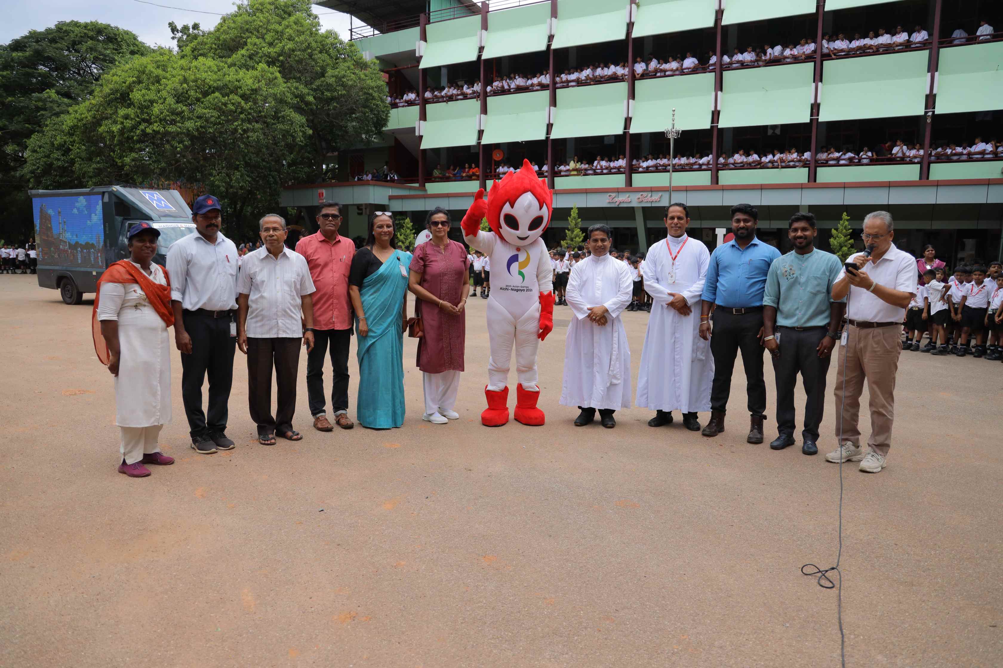 LOYOLA SCHOOL